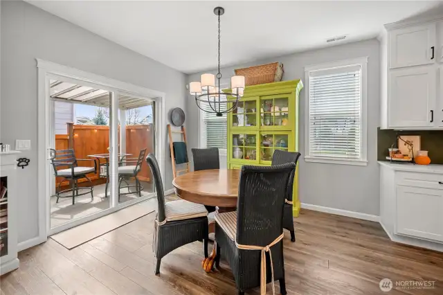 Nice dining area.  Hutch stays