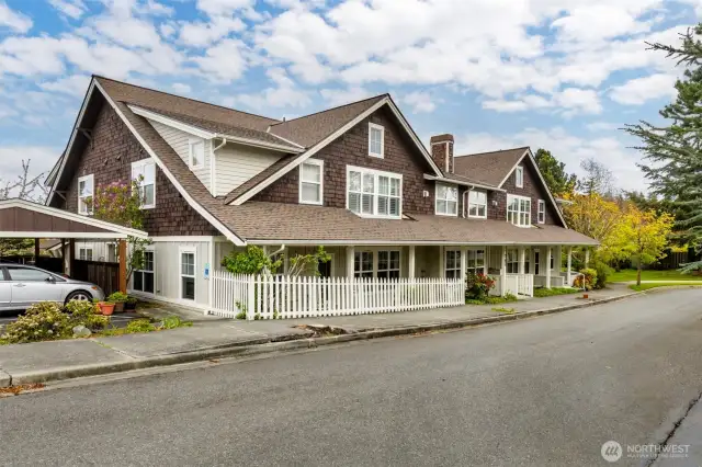 9 unit Building with Reserved Covered Parking