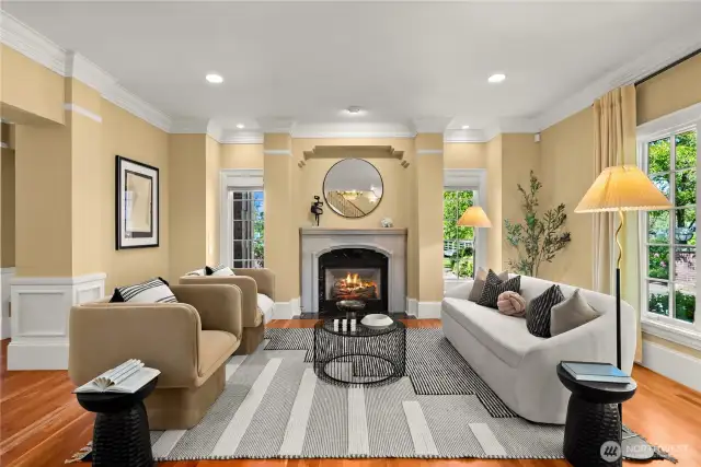 Form living room.