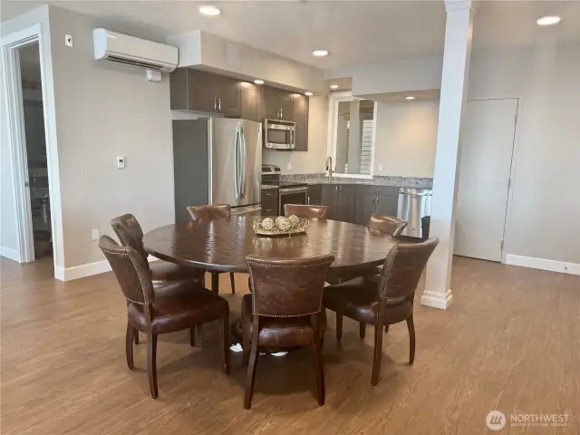 This photo shows the OWNER'S LOUNGE.  This is the lounge that you as an owner will have exclusive use of.