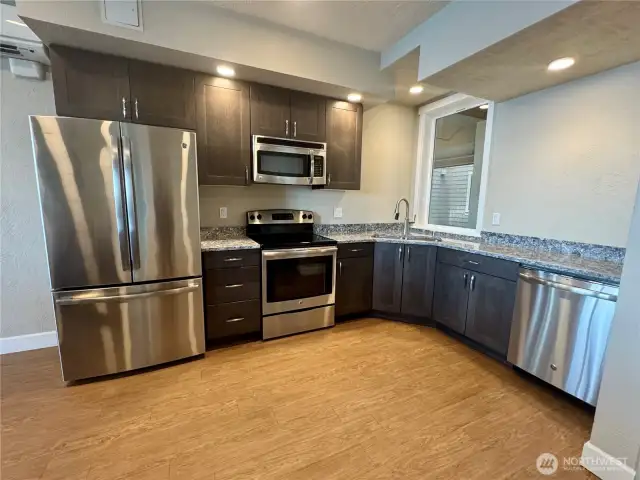 OWNER'S LOUNGE kitchen.  Only Century condo owner's can access this lounge!
