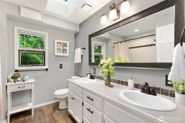 Full Bath upstairs