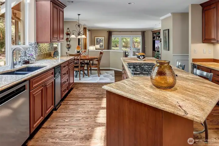 Open Floorplan to Family Room