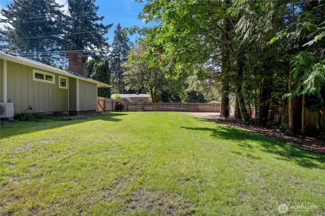 Sprawling backyard w/ side street access for more RV parking