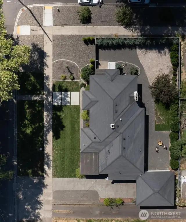 Corner lot with lots of outdoor spaces