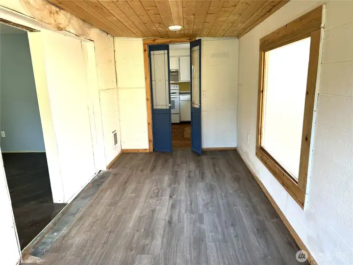 Back area from the kitchen to the back door.