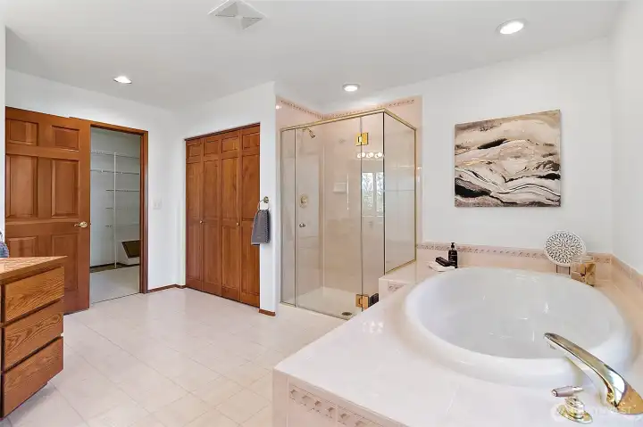Large linen closet is separate from the walk-in closet with laundry chute (not shown) to the laundry room below