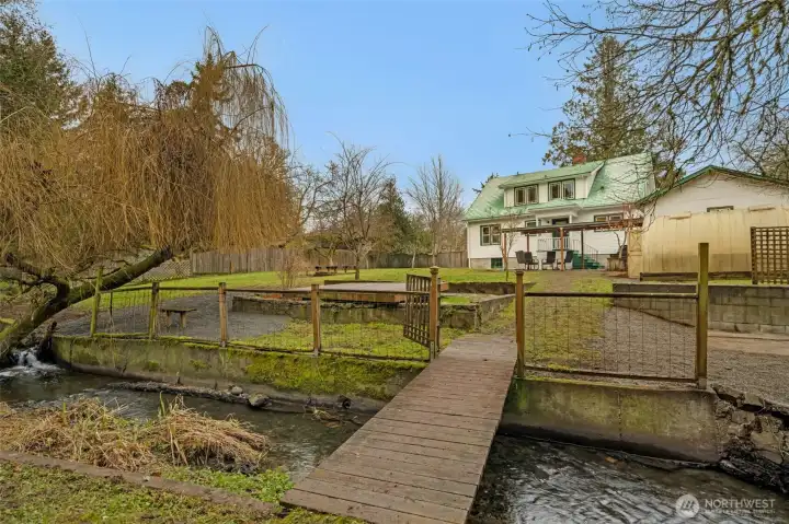 Your very own piece of Thorton Creek. Reminiscent of historic canal homes in europe.