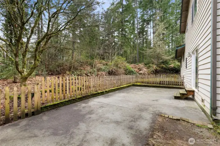 This is a great blank space to hang twinkle lights, a large outdoor couch, or outdoor dining table.