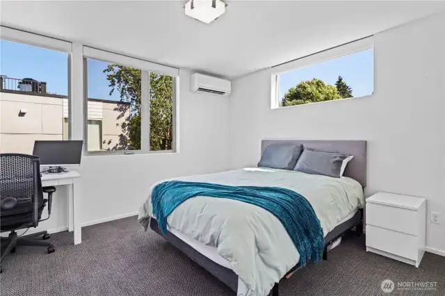 Primary bed/bath on the upper floor w/ A/C