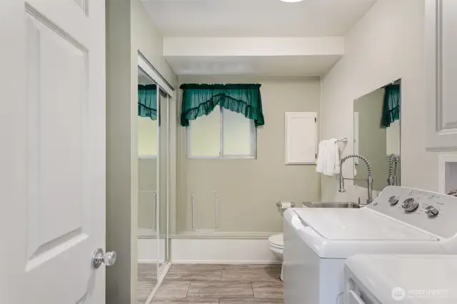 Downstairs half bathroom.