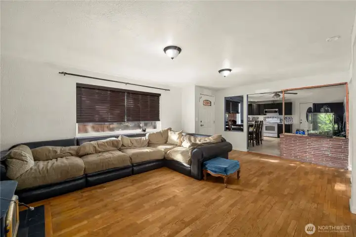 living room looking toward kitchen