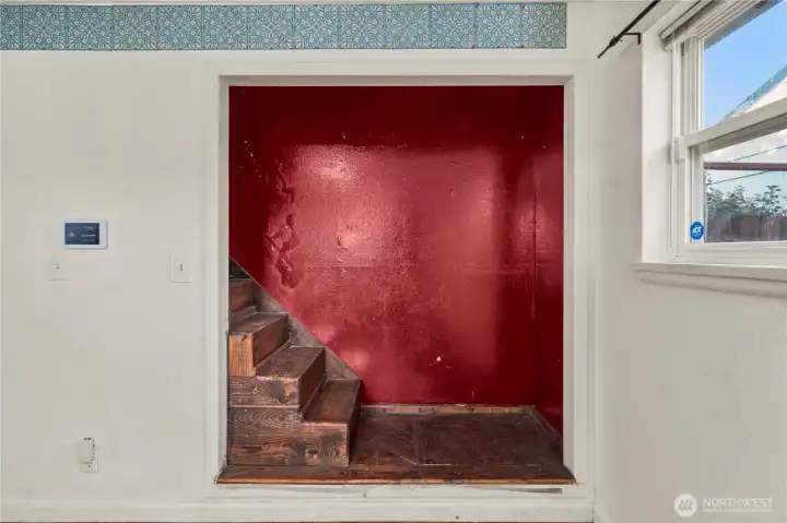Stair entry to upstairs