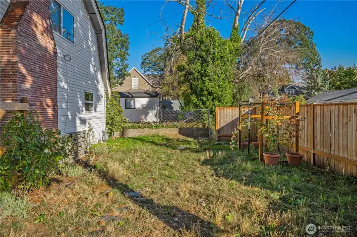Side yard