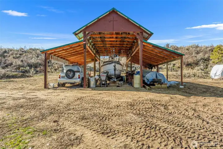 Large Covered Pole Building 900 sq.ft. -  Impressive covered pole building provides ample space for boats, RVs, trailers, and equipment—perfectly suited for Lake Chelan recreation and mini-ranch versatility.