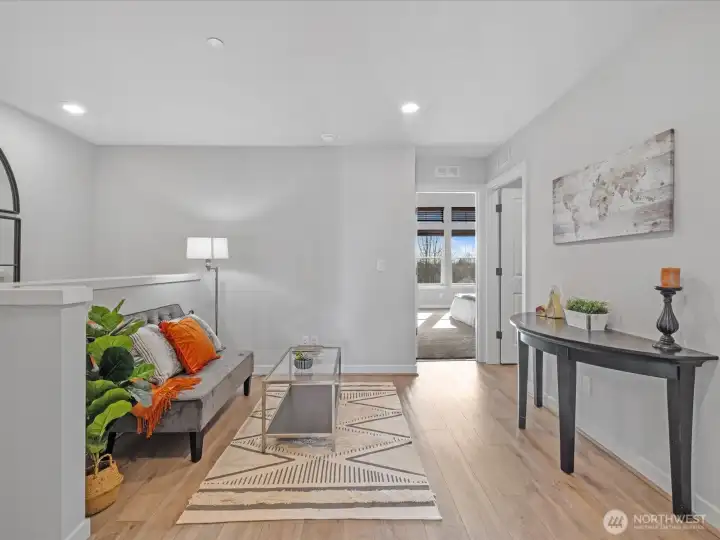 Upstairs loft area, perfect media or work space.