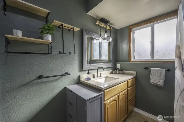 LL Bathroom