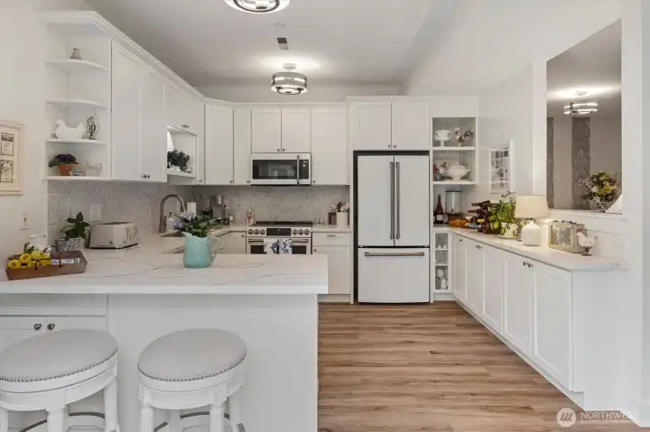 ALQ Main Level Kitchen