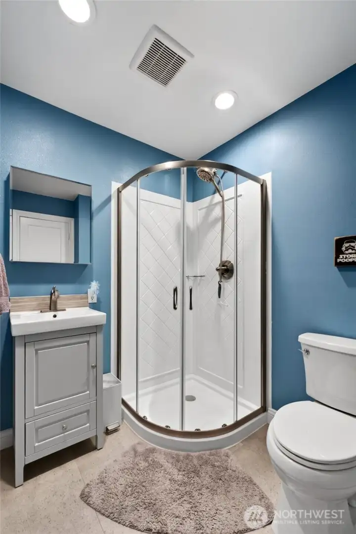 Main Bathroom