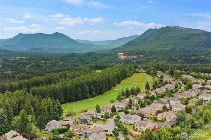 Enjoy all that Snoqualmie Ridge has to offer!