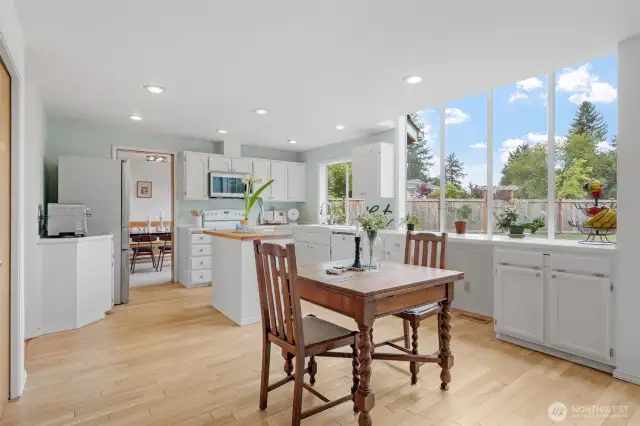 From here you can get an idea of how bright this home is!