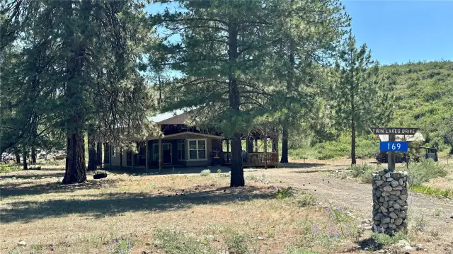 169 Twin Lakes Dr.