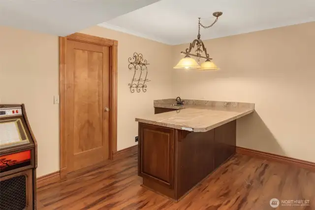 Wet Bar