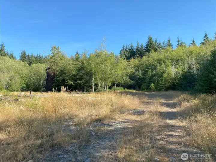 Road on level property