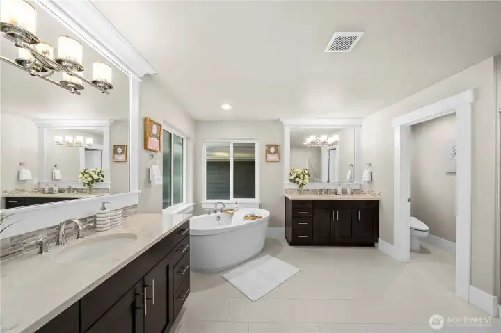 Private 5-piece Bath