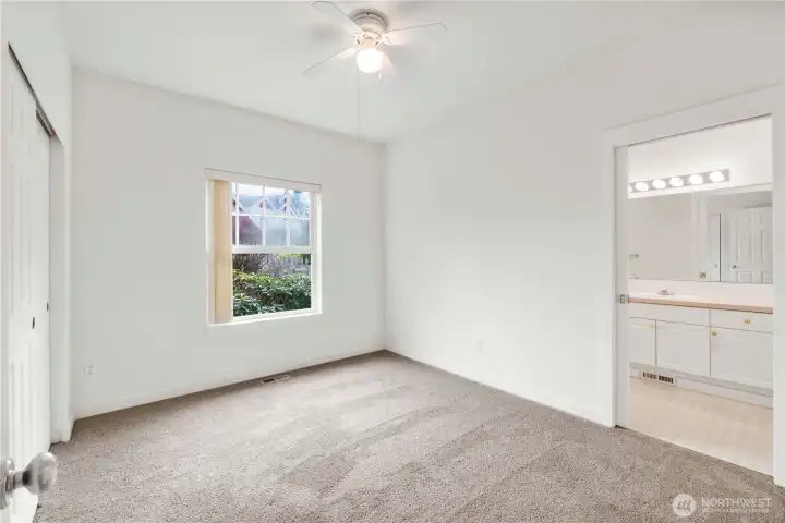 Pocket door in the 2nd bedroom gives direct access to hall bathroom