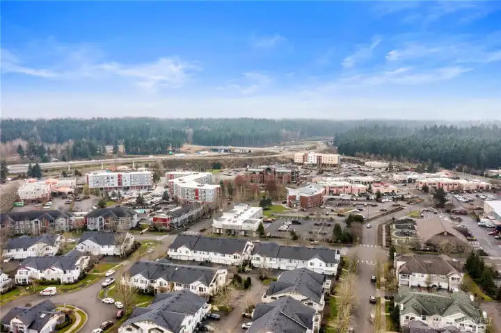 Close to JBLM, I-5 and shopping