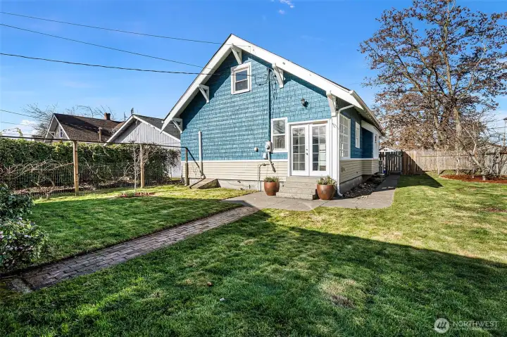 Perspective of the back end of the home.