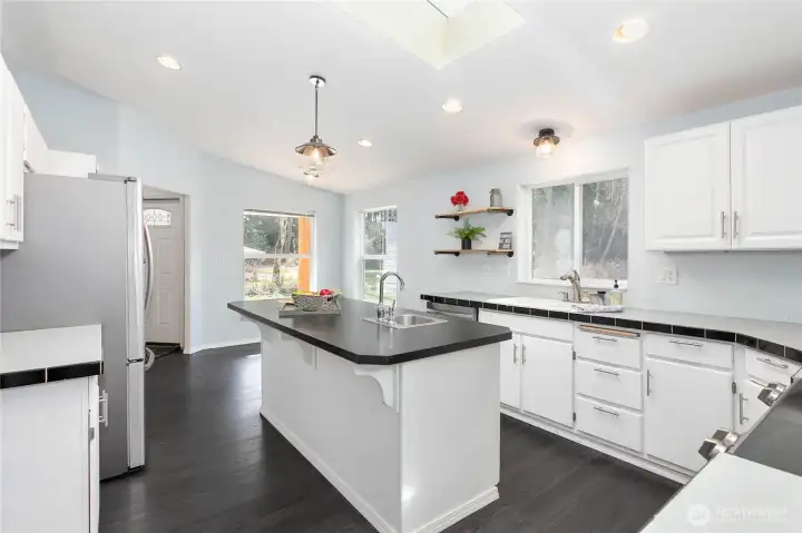 Kitchen with eat in dining space