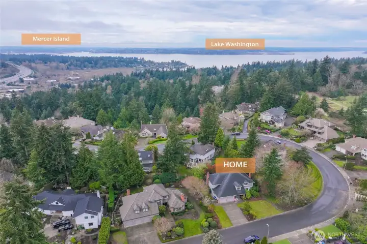 Home has quick access to SR520 and I-450.