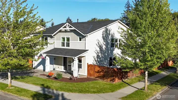 Looking NE toward the home. Notice the brand new 50-year, transferrable warranty, roof?? Looking NE toward the home. Notice the brand new 50-year, transferrable warranty, roof??
