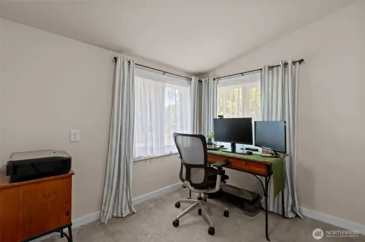 Upstairs bedroom 2