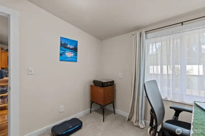 Upstairs bedroom 2