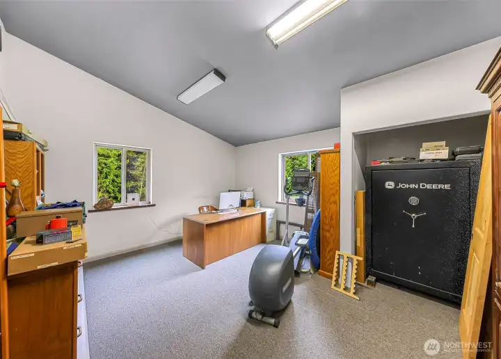3rd bedroom is currently being used as an office. 3rd bedroom is currently being used as an office.