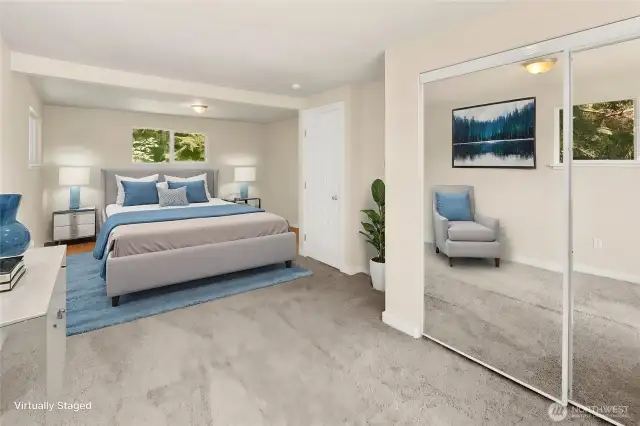 Primary with virtual staging