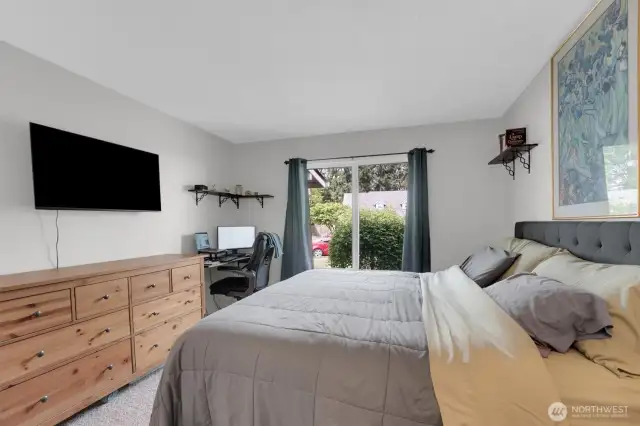 Primary suite