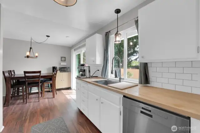 Updated kitchen and appliances.