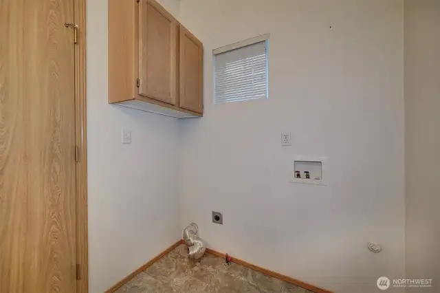 Laundry rm on main floor.