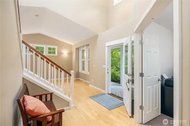Foyer to front door and then living room.  Note double door entry to mainfloor office.