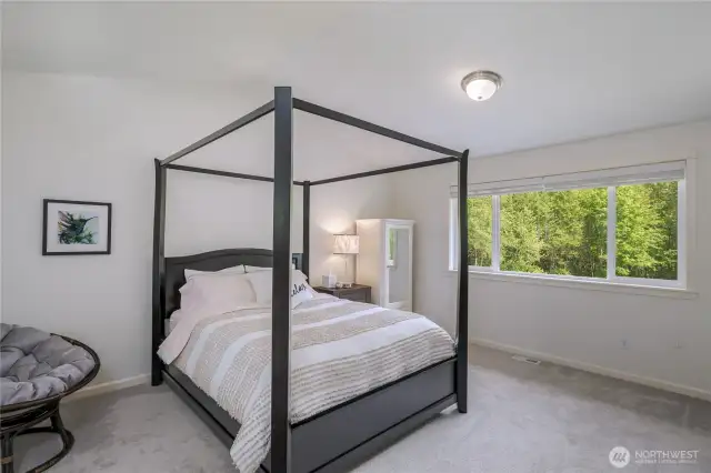 4th room/bonus room.  Windows on each side of room.  Vaulted ceilings.