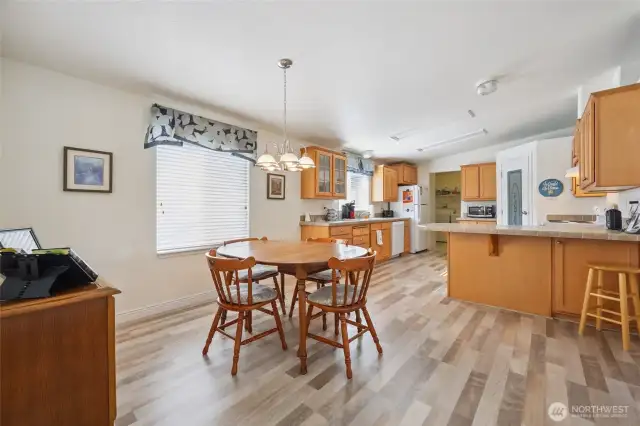 Now we are getting to the heart of the home- the kitchen!