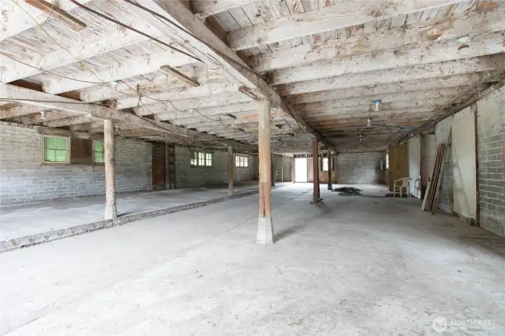 Spacious and accessible from both ends as well as access to the back of the property and creek.