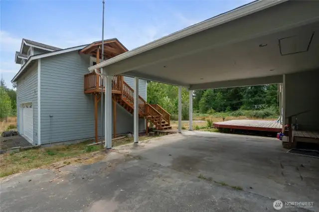 Attached carport