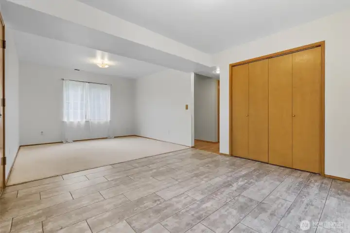 Bonus! Bonus! Make this duo space anything you like-multi-purpose room with a large closet space and access to the backyard and garage!