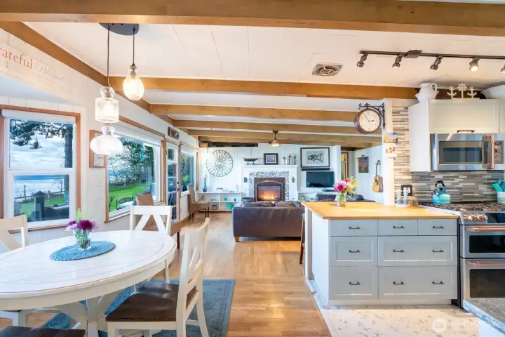 Light-Filled Home with a Flowing Floor Plan