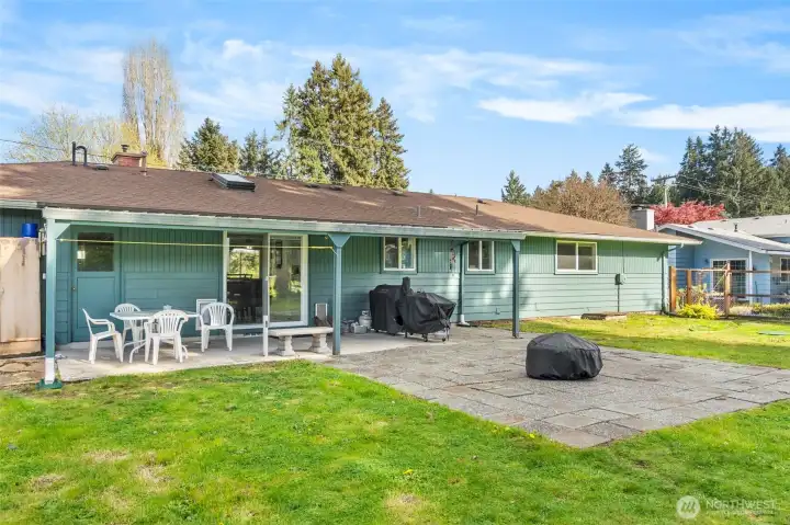 Ideal space for entertaining friends and family outdoors.